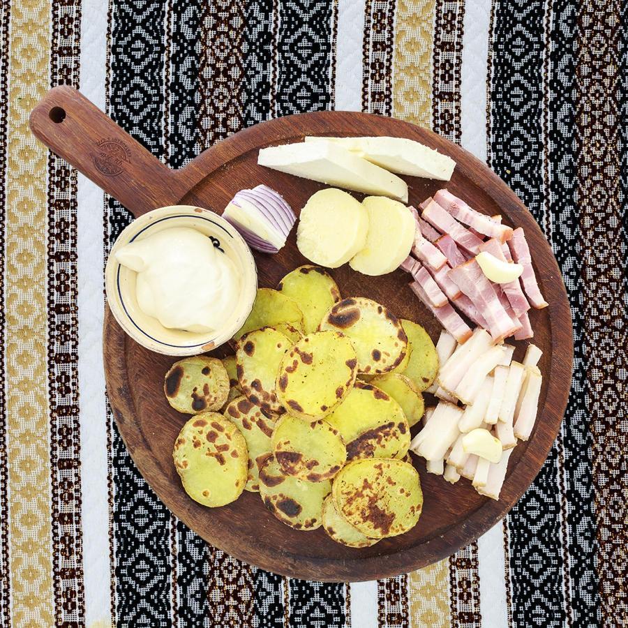 Restaurant Pensiune Bucovina Câmpulung Moldovenesc Dış mekan fotoğraf